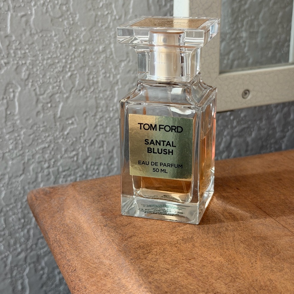 Tom Ford Santal Blush 50ml - Gold and Clear